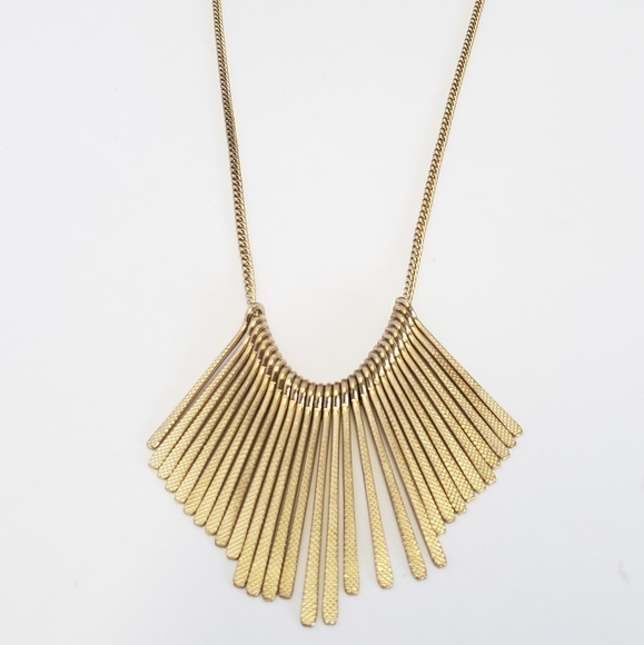 Unique Vintage Spike Necklace - Picture 4 of 11